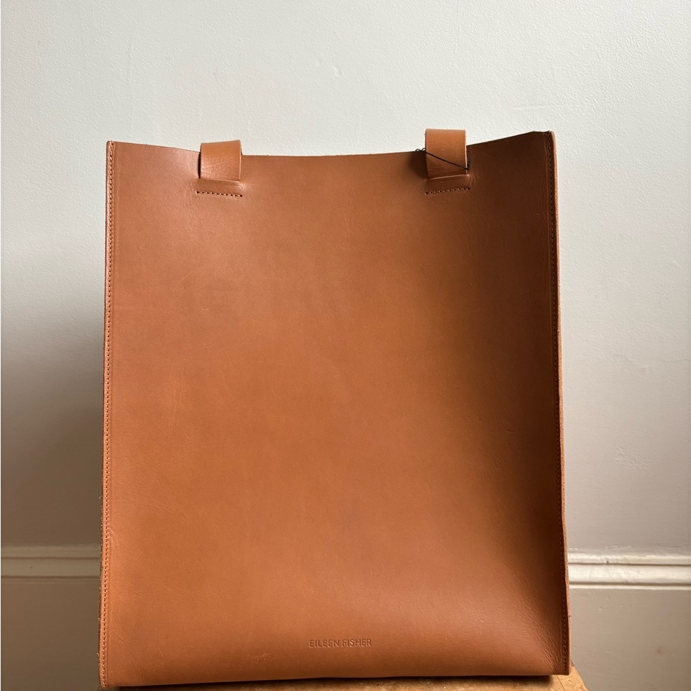 Eileen Fisher Vegetable Tanned Italian Leather Tote Bag - Picture 16 of 16
